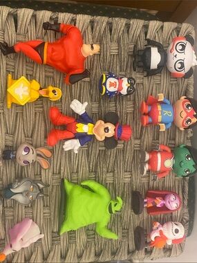 Mixed Kids Action Figure Pack - Green, Red, Yellow, Blue Characters